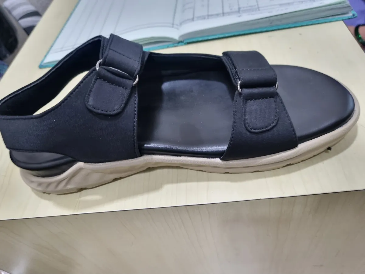 Arch supported footwear